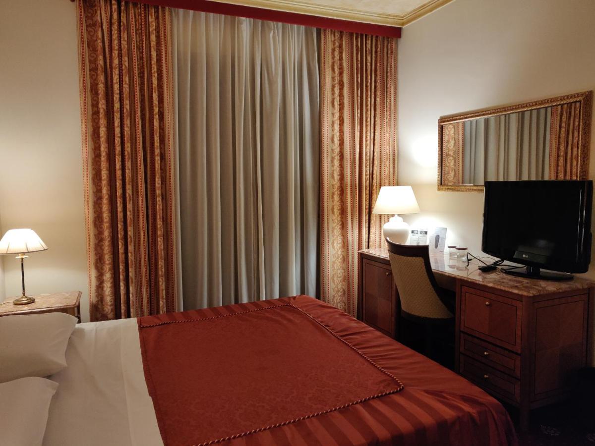 Parco Dei Principi Hotel Roccella Ionica Extérieur photo