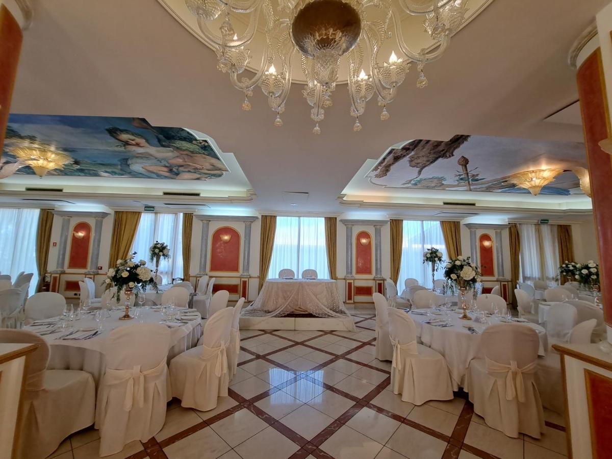 Parco Dei Principi Hotel Roccella Ionica Extérieur photo