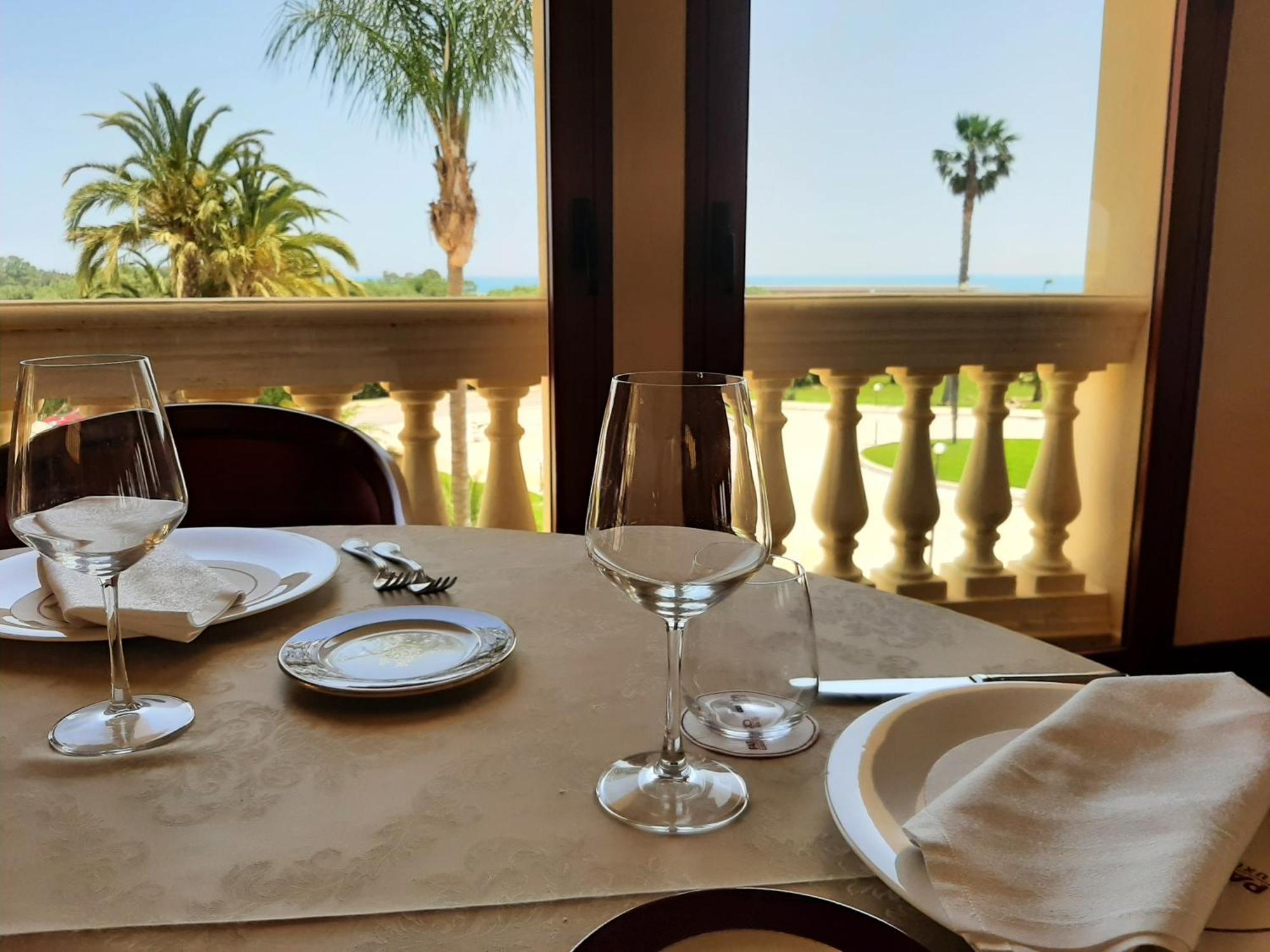 Parco Dei Principi Hotel Roccella Ionica Extérieur photo