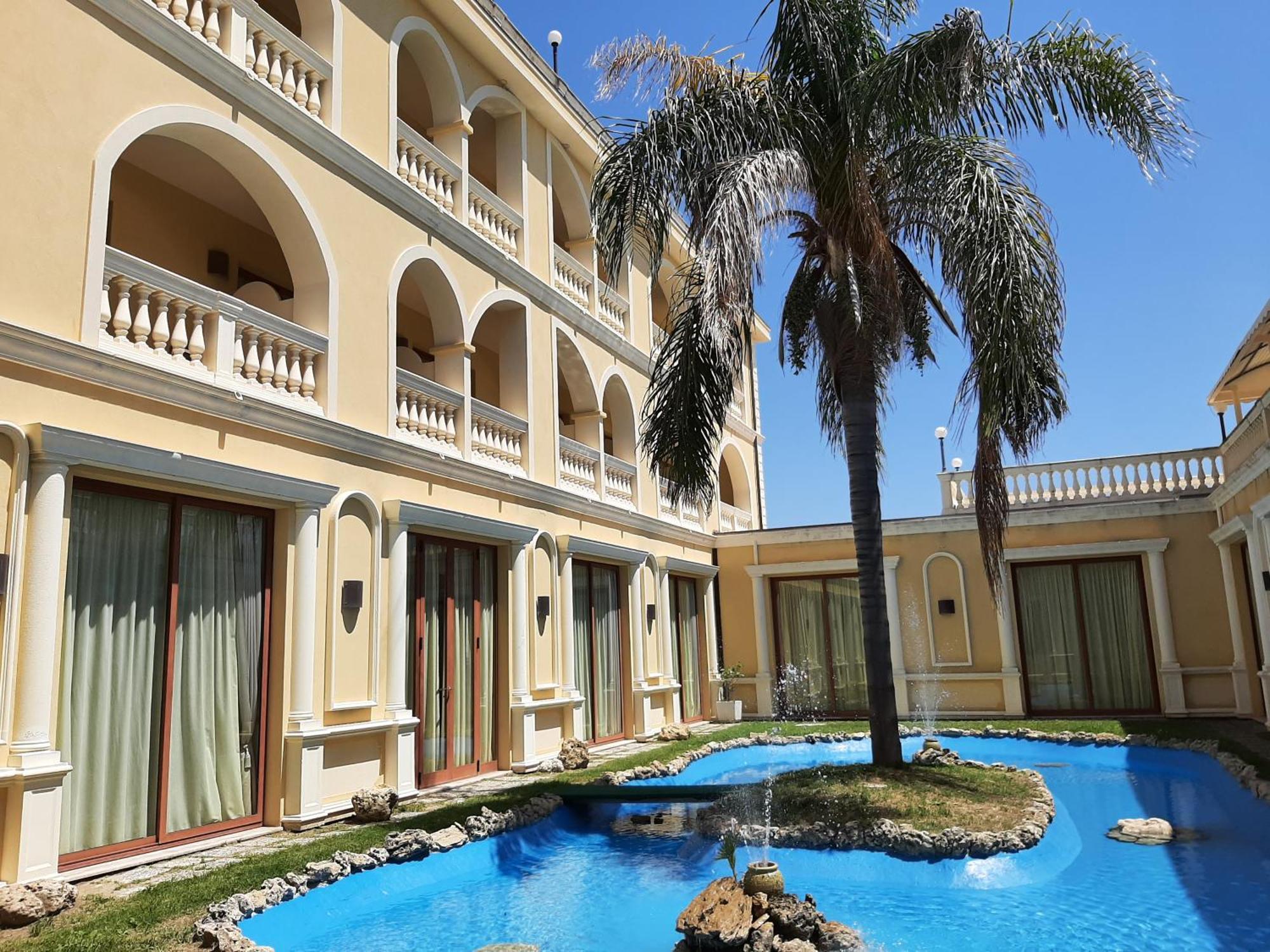 Parco Dei Principi Hotel Roccella Ionica Extérieur photo