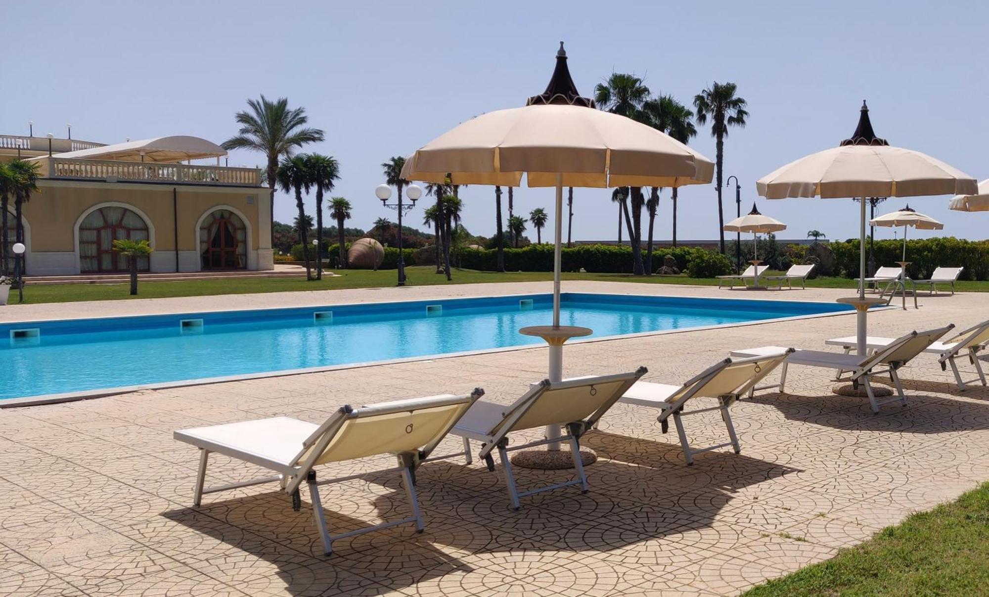 Parco Dei Principi Hotel Roccella Ionica Extérieur photo