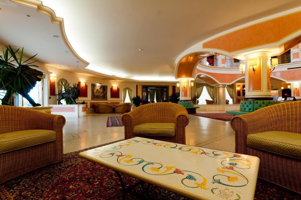 Parco Dei Principi Hotel Roccella Ionica Extérieur photo