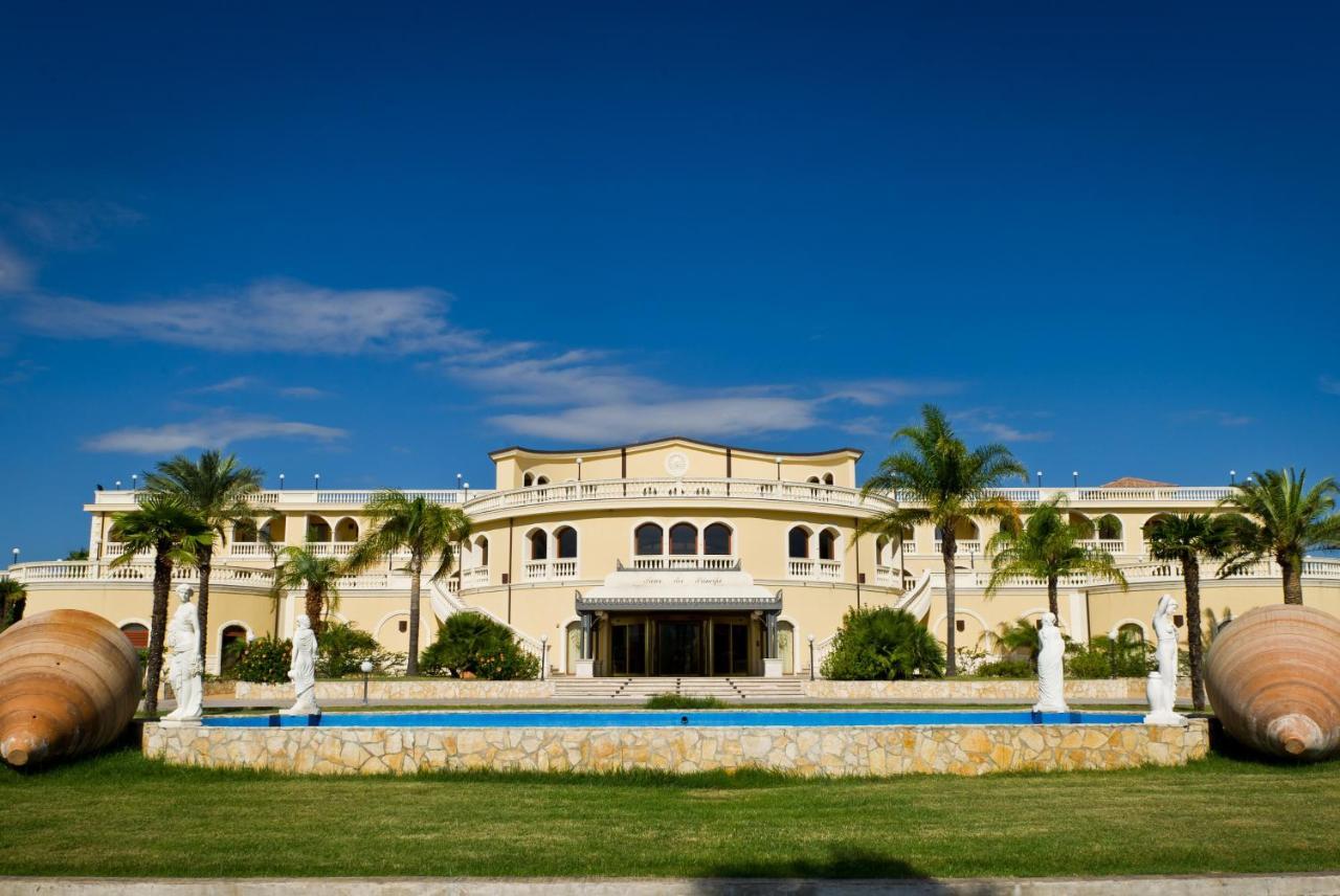 Parco Dei Principi Hotel Roccella Ionica Extérieur photo
